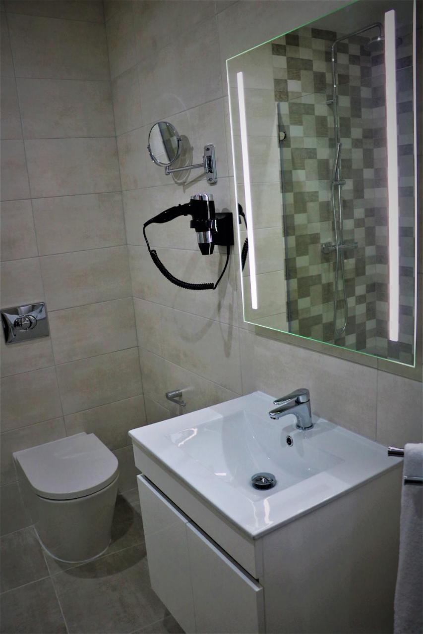 Hotel Tj Boutique Marsaskala Esterno foto