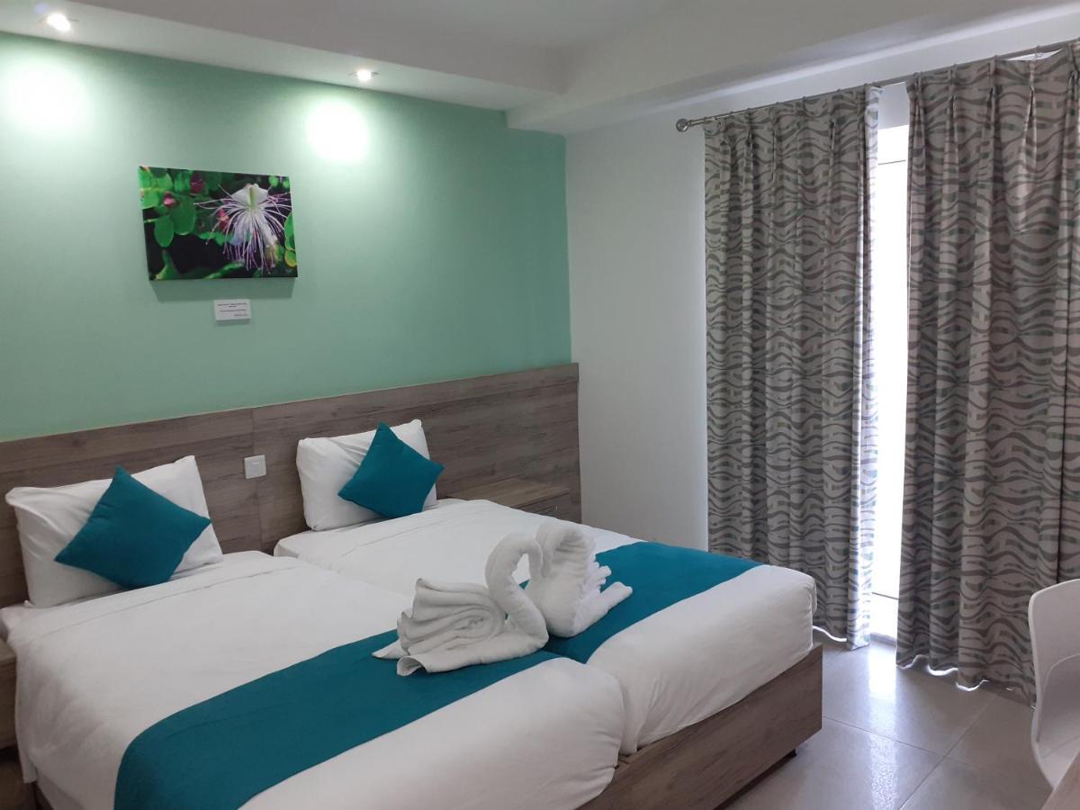 Hotel Tj Boutique Marsaskala Esterno foto